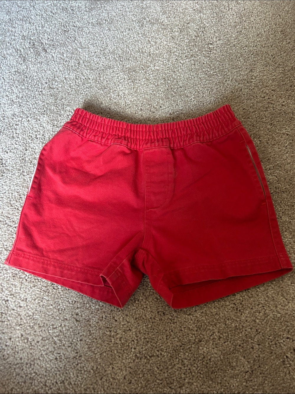 The Beaufort Bonnet Company Red Elastic-Waist Kids Shorts